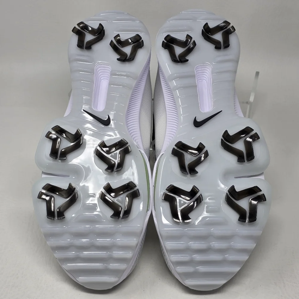 Nike golf zoom size
